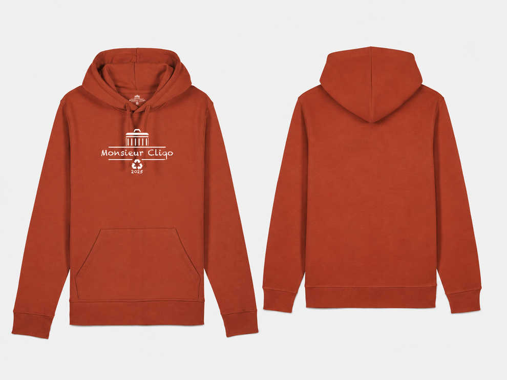 The Essential Hoodie van Monsieur Cliqo in kleur bruin, voorkant en achterkant
